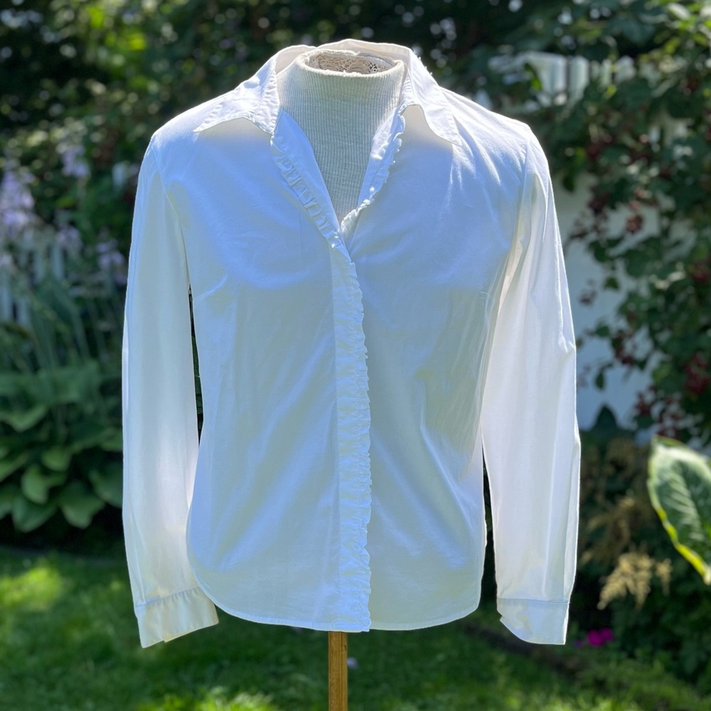 VILLAGER SPORT Women's white button down shirt size L